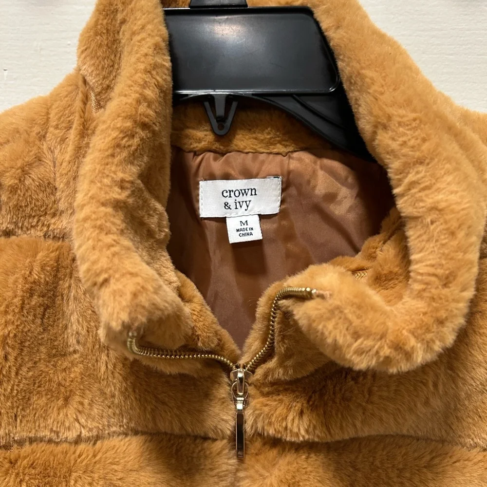 Cyrus Warm Brown Faux Fur Vest - Picture 2 of 4
